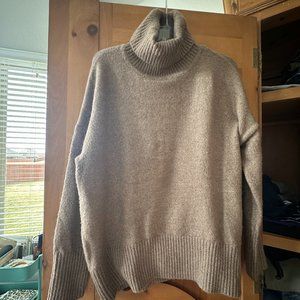 Turtleneck sweater by William Rast size M